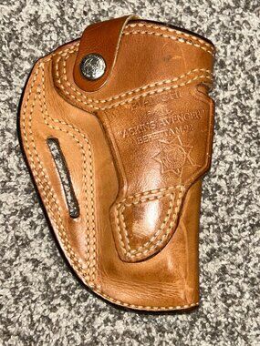 Bianchi #4L Askins Avenger Holster with Strap for Beretta M.92 Left Hand